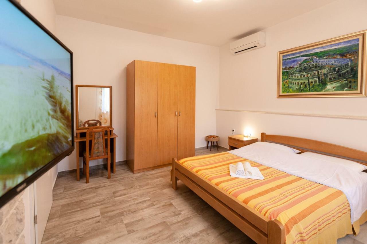 Apartment Ema Премантура Екстер'єр фото