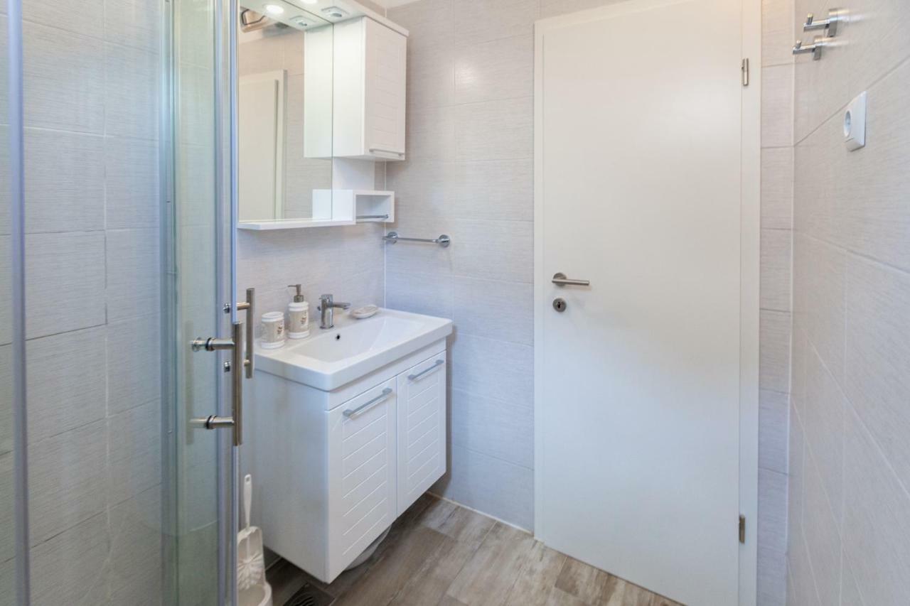 Apartment Ema Премантура Екстер'єр фото